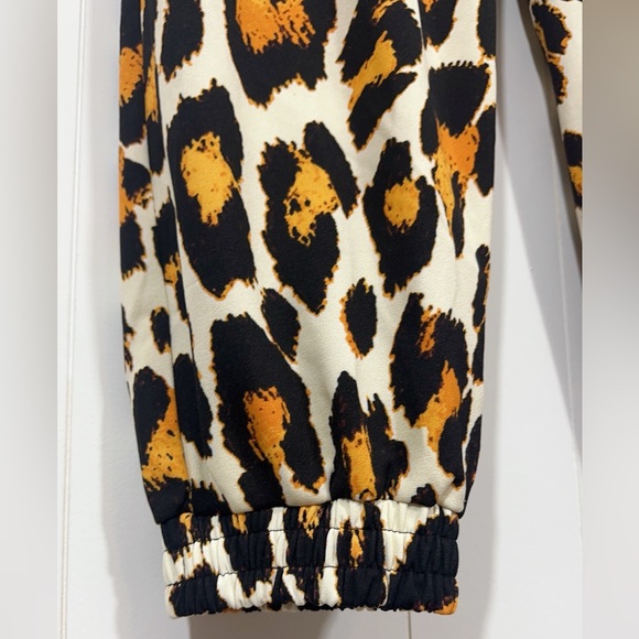 Ashley Stewart Animal Print  Pull On Jogger Pants Wide Leg Sz 18/20 - Picture 3 of 10